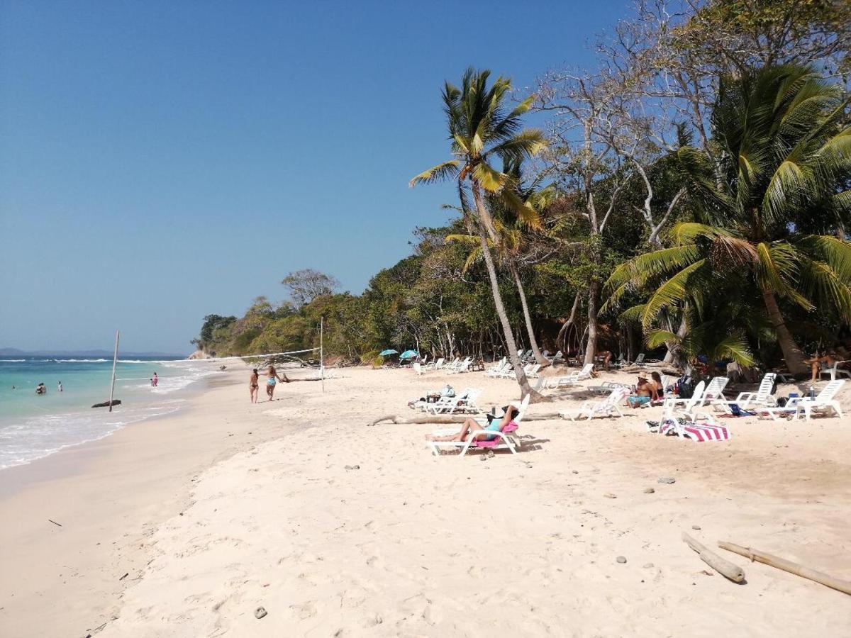 Sonny Island Resort Cabanas Frente Al Mar Punta Bajo Rico Eksteriør bilde