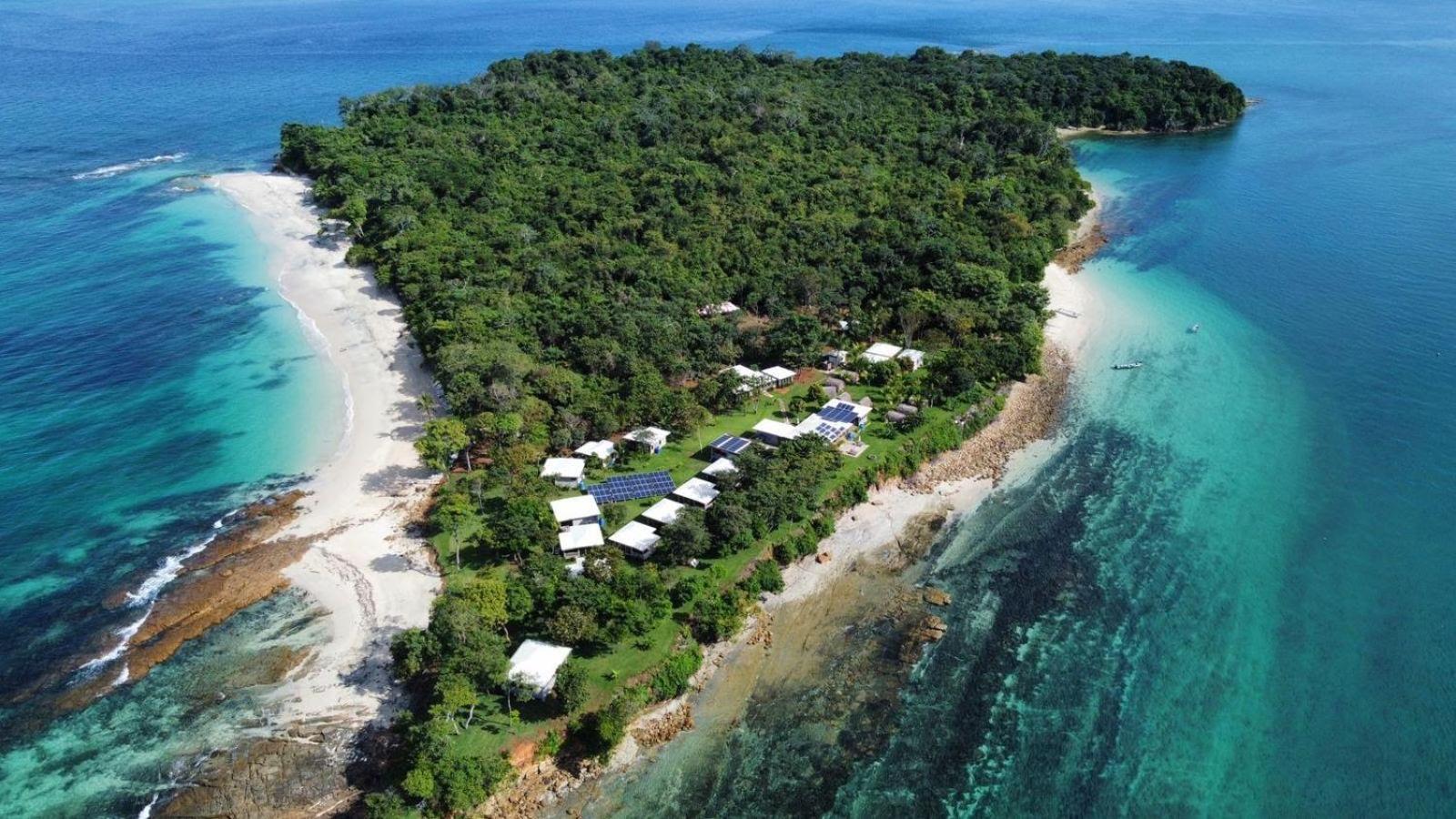 Sonny Island Resort Cabanas Frente Al Mar Punta Bajo Rico Eksteriør bilde