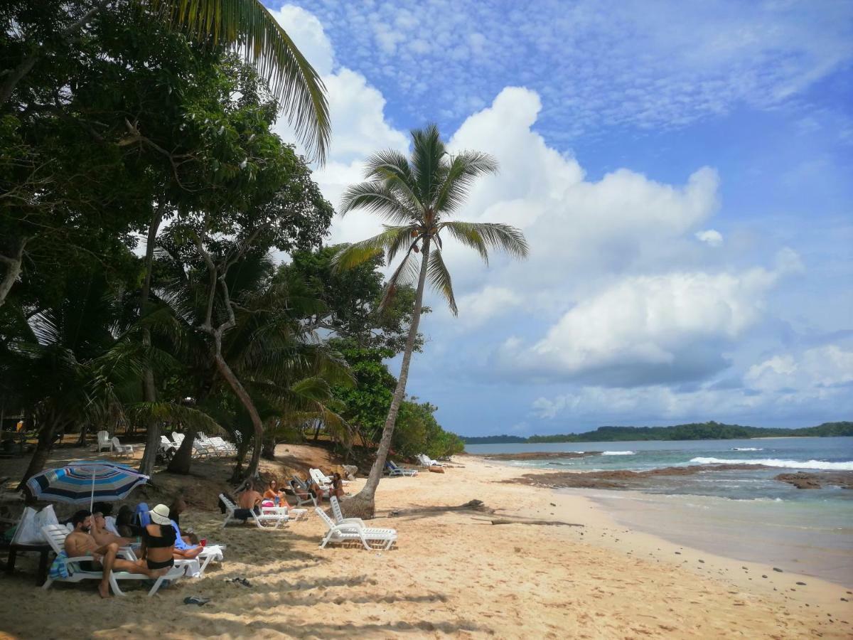 Sonny Island Resort Cabanas Frente Al Mar Punta Bajo Rico Eksteriør bilde