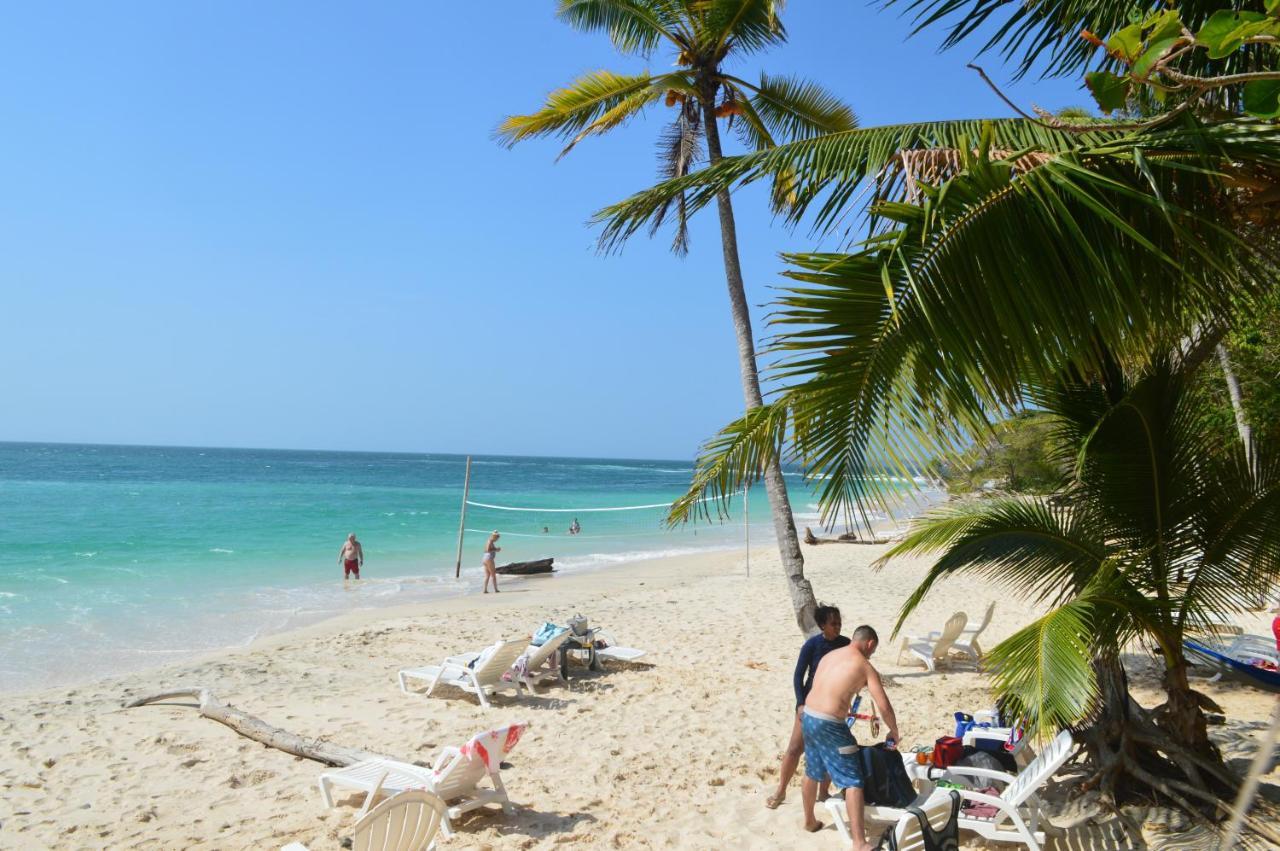 Sonny Island Resort Cabanas Frente Al Mar Punta Bajo Rico Eksteriør bilde